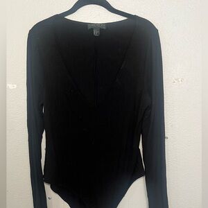 Black Ribbed Long Sleeve Bodysuit - Size 1X - Forever 21 - V-Neckline -